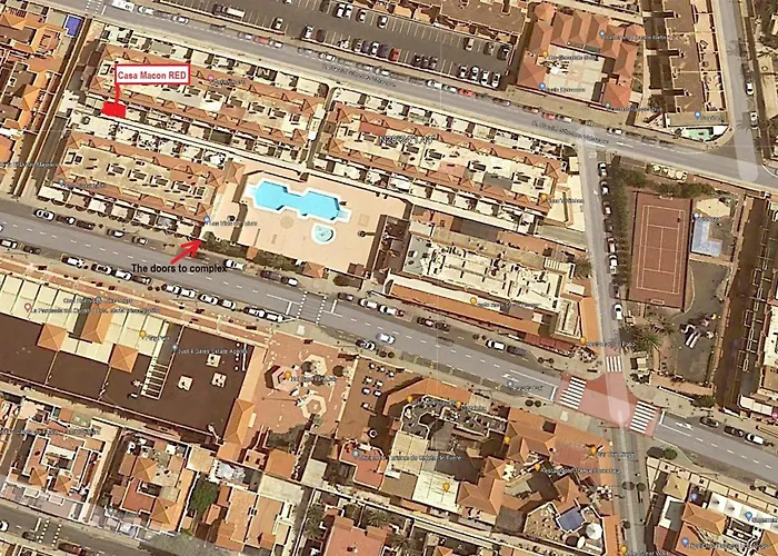 Casa Macon Red